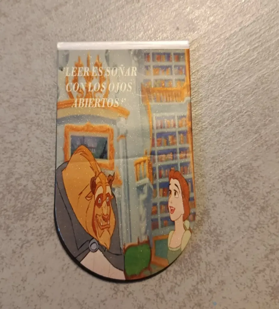 marcapáginas magnético